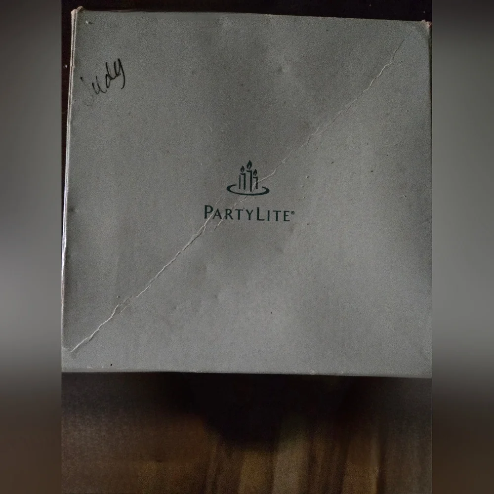 NIB Partylite Candles - Picture 4 of 6